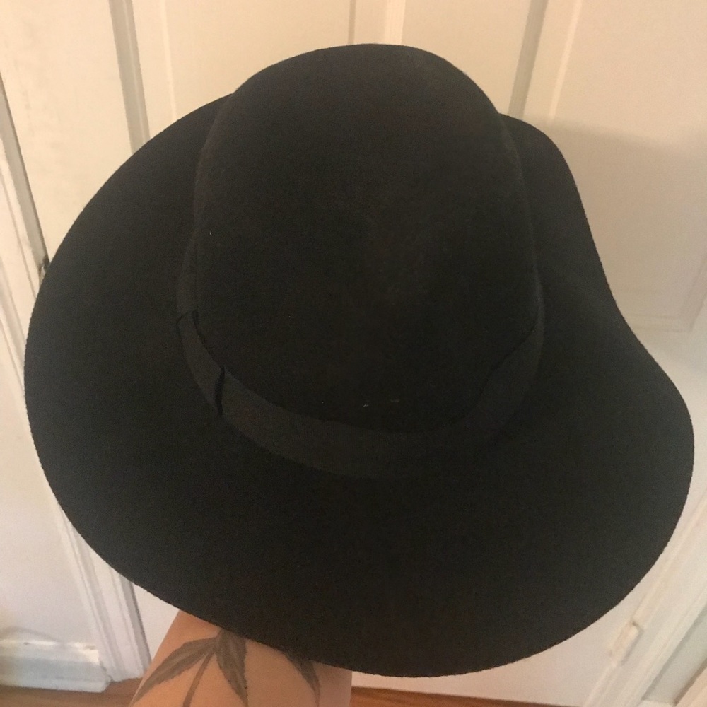 Felt boho hat ✨ - Picture 3 of 3